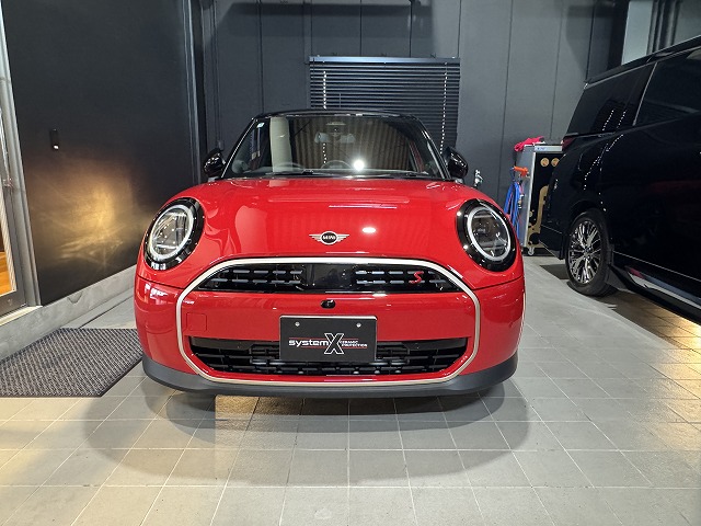 MINIクーパーSにカーコーティングの施工完了2