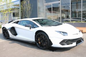 ランボルギーニアヴェンタドールＳＶＪにプロテクションフィルムとカーコーティング1