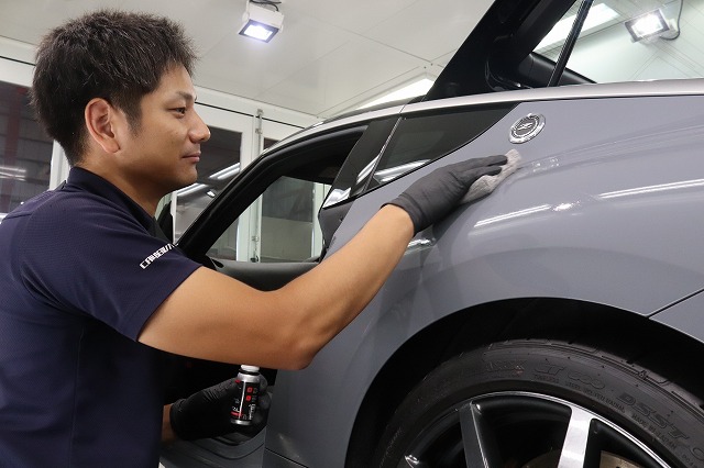 日産フェアレディZにカーコーティング コーティング施工