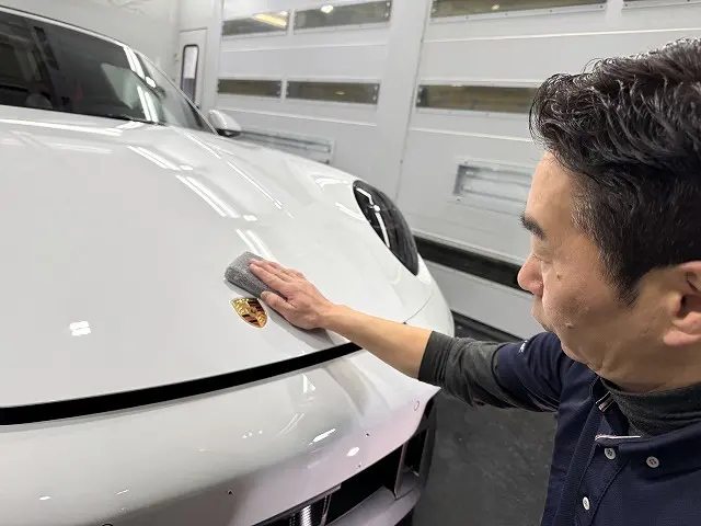 ポルシェ 911 タルガ4 GTSにセラミックコーティング 千葉県市川市より