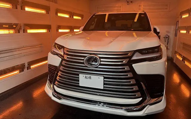 レクサス・LX600にセラミックコーティングを施工