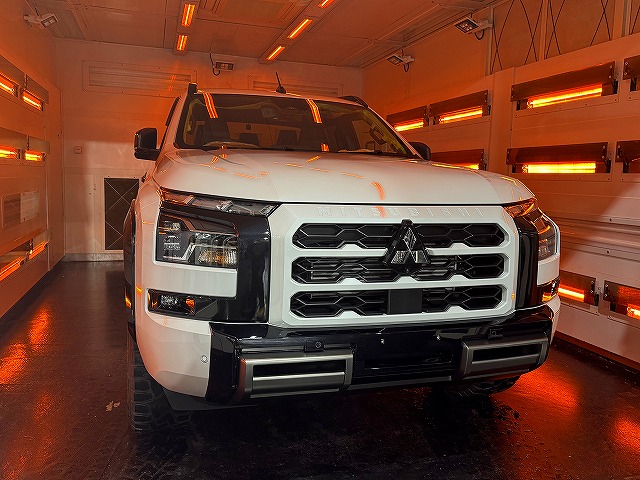 三菱トライトン　遠赤外線　熱乾燥　焼付