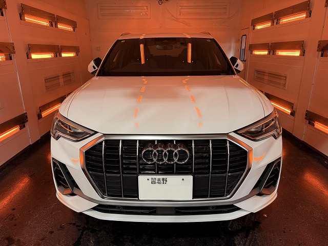 アウディ Q3　浦安市　遠赤外線熱乾燥中