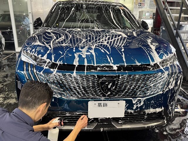 018 - トータルカービューティIIC プジョー3008 葛飾区 洗車の様子