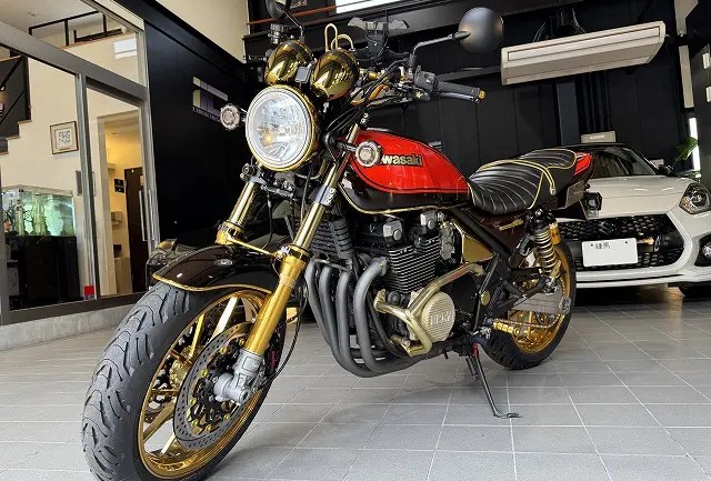 カワサキ・ゼファーXにセラミックコーティングを施工