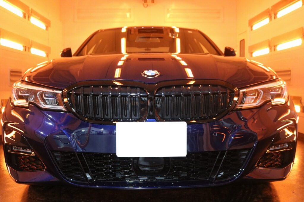 BMW330eセラミック被膜を重ね塗りできるコーティング♪東京都より