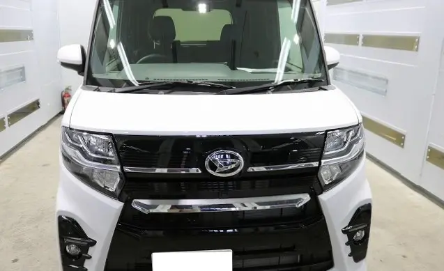 ダイハツ・タントにセラミックコーティングを施工