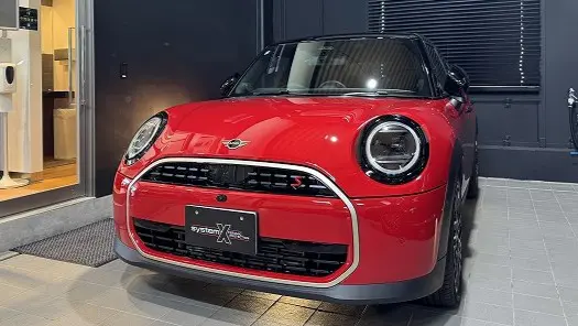 MINIクーパーSにセラミックコーティングを施工