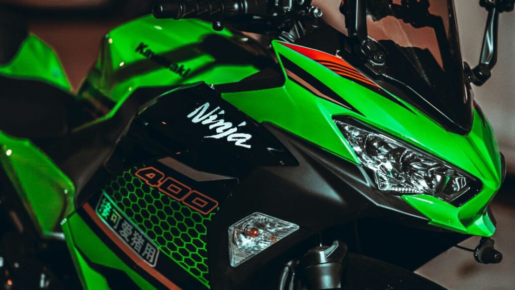 カワサキバイクのカウル部分