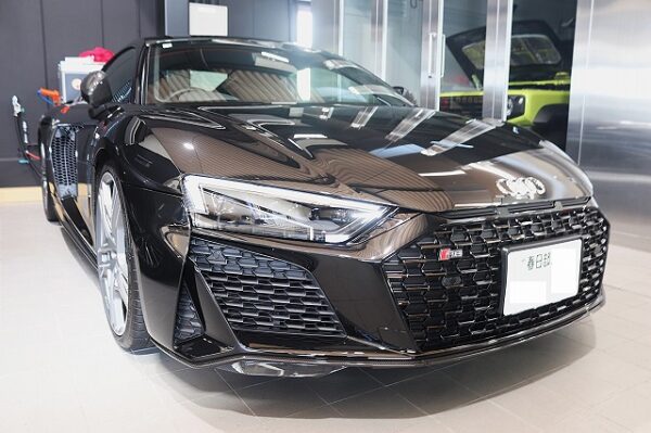 アウディR8にカーコーティング施工 埼玉県春日部市よりSystem X MaxG＋のアイキャッチ画像