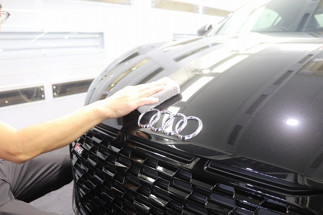 アウディR8にカーコーティング施工 埼玉県春日部市よりSystem X MaxG＋コーティング施工