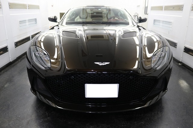 アストンマーチンＤＢＳ カーコーティング 施工完了2