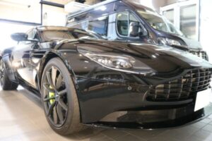 アストンマーティン コーティング 施工完了