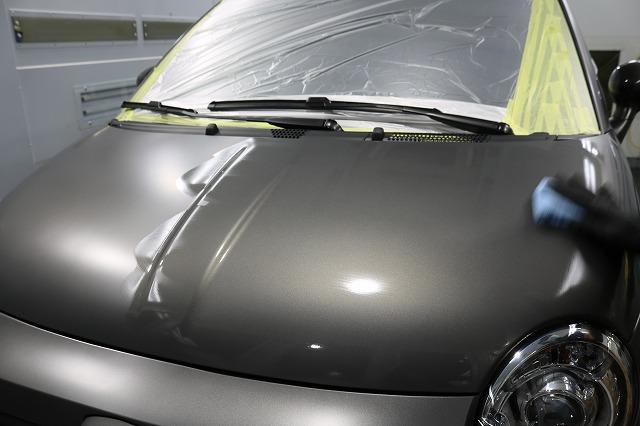 アバルト595 カーコーティング 施工中