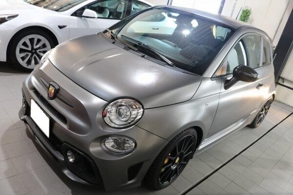 アバルト595 カーコーティング 施工完了3