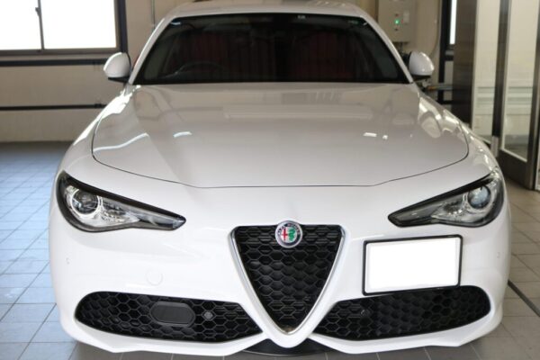 アルファロメオ ファインラボヒールライト施工画像