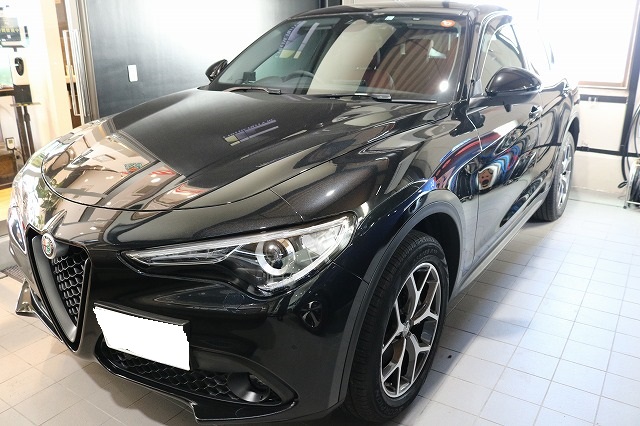 アルファロメオステルヴィオ カーコーティング 施工完了