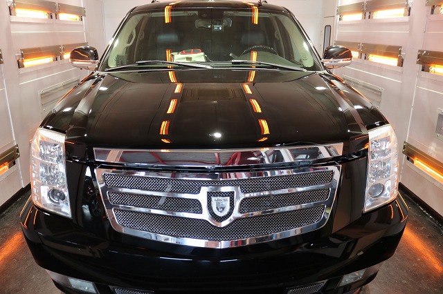 キャデラックエスカレード セラミックコーティング 遠赤ブース - トータルカービューティIIC キャデラックエスカレード セラミックコーティング 遠赤ブース