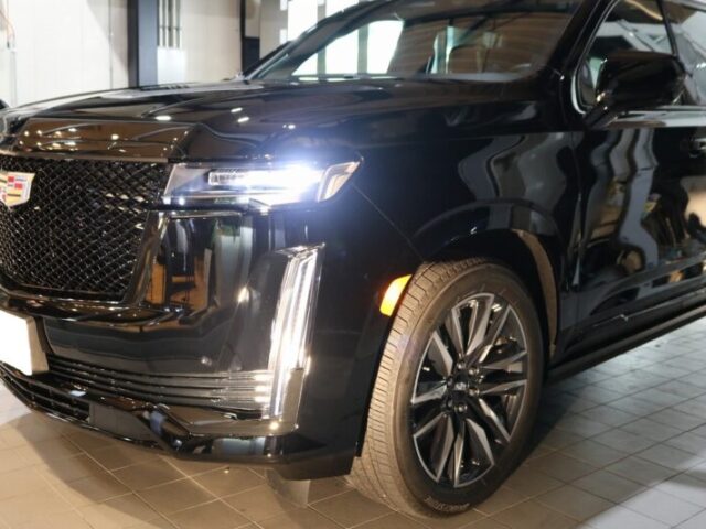 キャデラックエスカレード フルプロテクションフィルム 施工完了