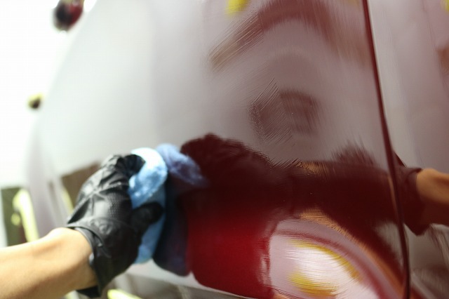 ジープチェロキー カーコーティング 施工中