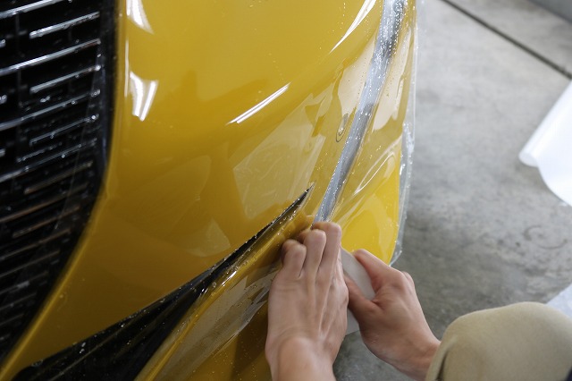 プジョー PPF 施工中2
