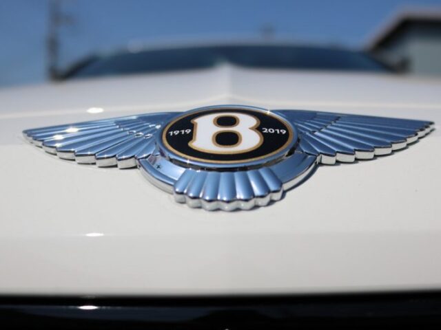 ベントレー プロテクションフィルム 施工完了4