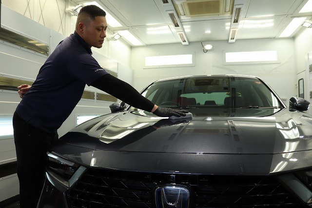 ホンダアコード カーコーティング 施工中