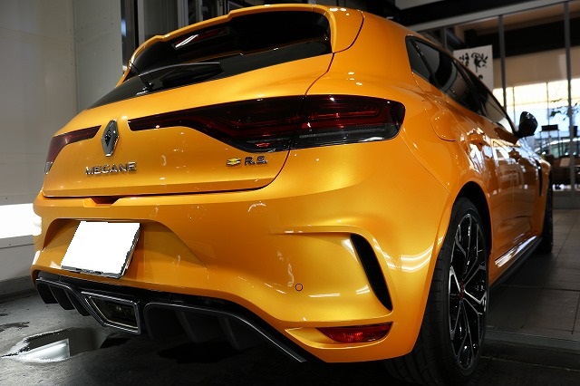 ルノーメガーヌ コーティング 施工完了3