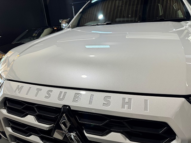 三菱トライトン　カーコーティング　施工後