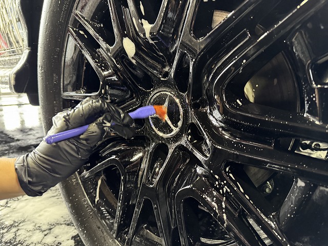 メルセデスベンツ G450ｄ　千葉市　洗車の様子