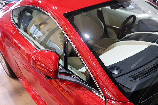赤のアストンマーティンV8Vantage カーコーティング 施工完了2 - トータルカービューティIIC 赤のアストンマーティンV8Vantage カーコーティング 施工完了2