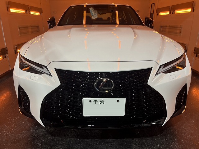 レクサス IS500　遠赤外線熱乾燥中　千葉市