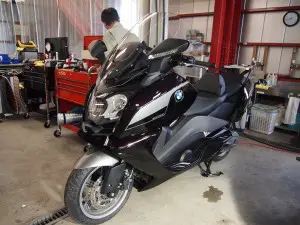 ＢＭＷＣ６５０にＣＲ－１バイクコーティング