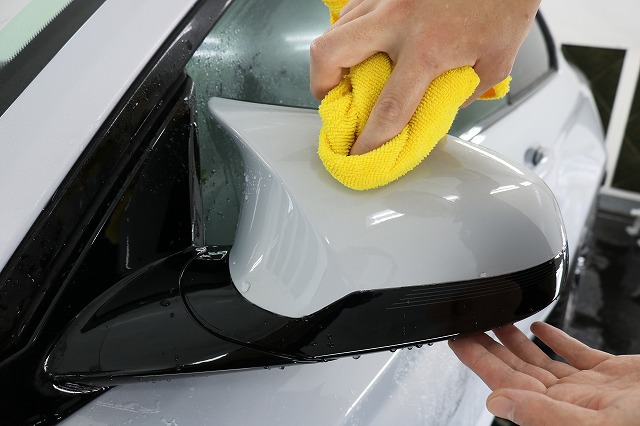 BMWM2にプロテクションフィルム 施工中2 - トータルカービューティIIC BMWM2にプロテクションフィルム 施工中2