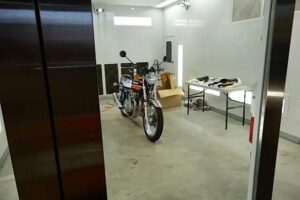 カワサキZ1にバイクコーティング