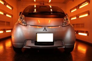 三菱アイミーブに傷を自己修復するセラミックコーティング施工★東京都葛飾区よりご来店