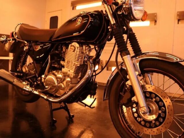 YAMAHA SRにバイクコーティング