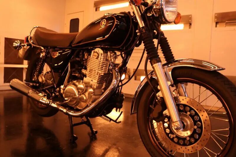 YAMAHA SRにバイクコーティング