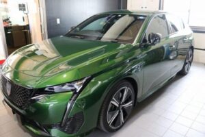 Peugeot308GTにプロテクションフィルム施工