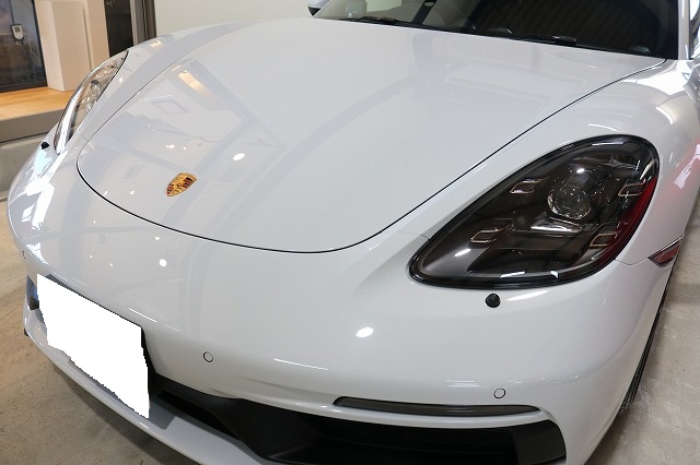 東京都のポルシェボクスター、カーコーティング施工で新車の輝きを向上します♪