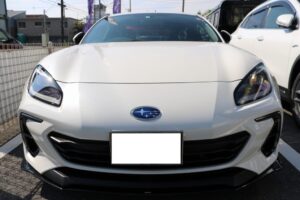 スバル BRZにセラミック含有量４０％のカーコーティング施工　東京都より