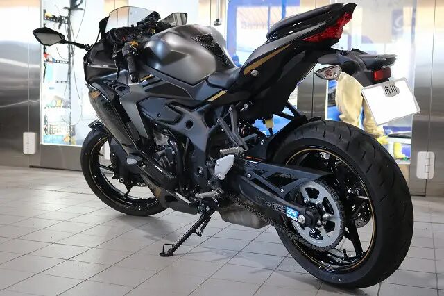 カワサキZX-25R バイクコーティング