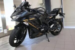 カワサキZX-25R バイクコーティング