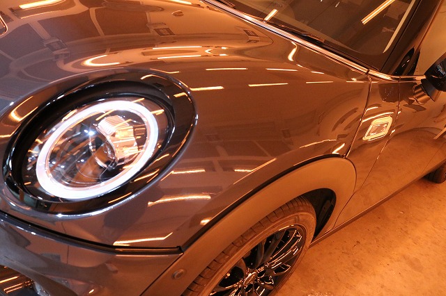 東京都板橋区からお越しのBMW MINIクラブマンにセラミックプロ9H2層コーティングの施工