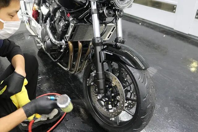 ホンダCB400SFにバイクコーティング 品川区