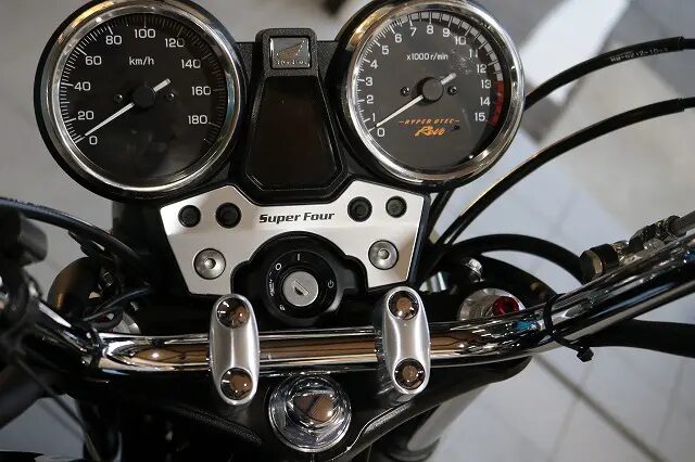 ホンダCB400SFにバイクコーティング 品川区