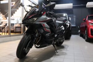カワサキ Ninja1000にコーティング施工。千葉県千葉市よりお越しのバイクに【SystemX Pro】