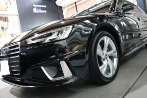 シルトガラスコーティングをアウディＡ４に施工！新車のような輝きに♪東京都江東区より