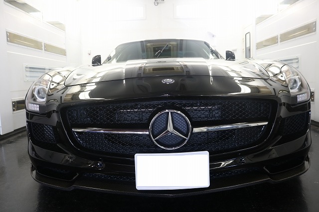 ベンツSLSにカーコーティング施工。東京都練馬区よりお越しの新車に【System X MAX】