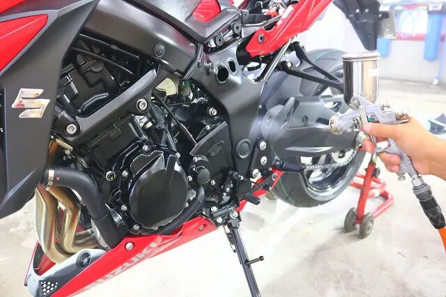 千葉県よりお越しのスズキＧＳＸ-Ｓ750にバイクコーティング